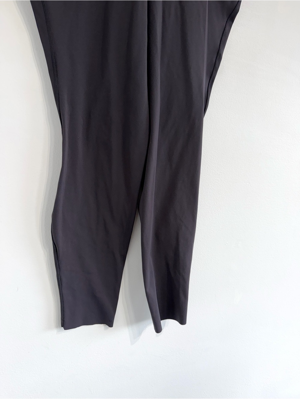 Lululemon Base Pace High-Rise Tight 28" Brushed Black running workout - Picture 5 of 12